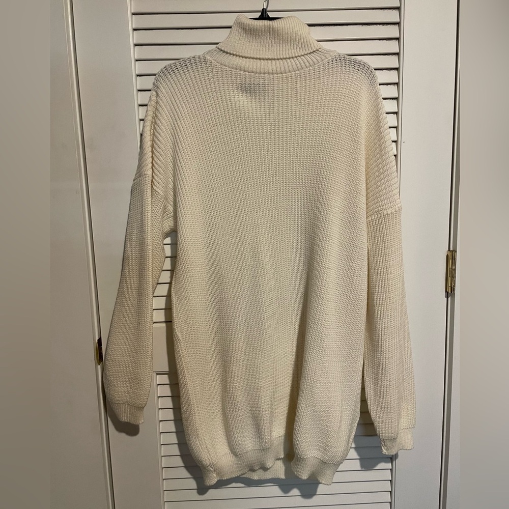 BOOHOO Knit Cream Colored Turtleneck Sweater Dress